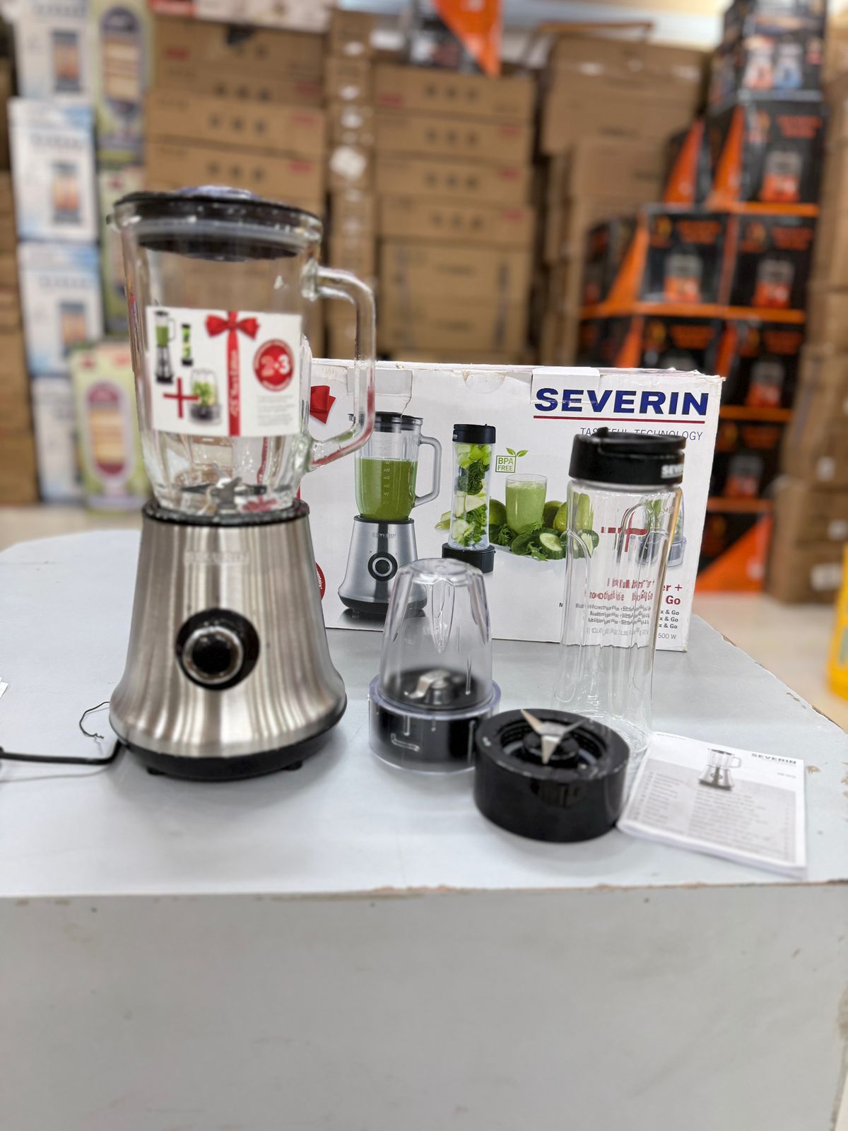 German brand SEVERIN “3-in-1” style blender (model SM 3737 – Multimixer + Smoothie Mix & Go)
