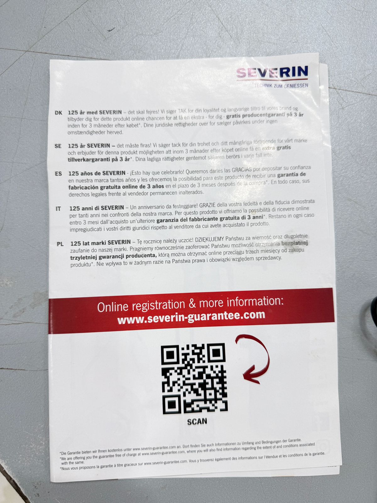 German brand SEVERIN “3-in-1” style blender (model SM 3737 – Multimixer + Smoothie Mix & Go)