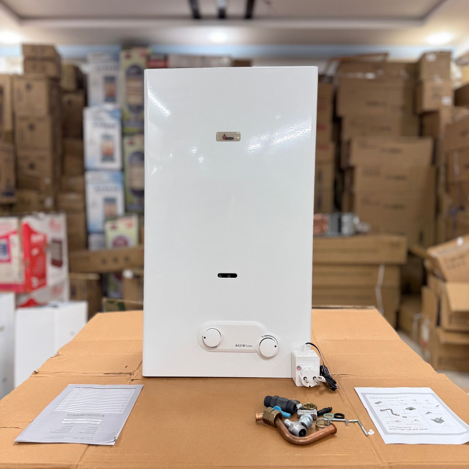 BUTANE INSTANT GEYSER B4218I-TURBO